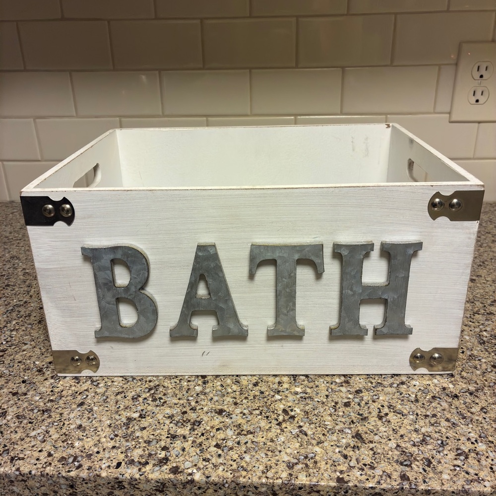 Rustic White Bath Storage Box - Picture 5 of 5